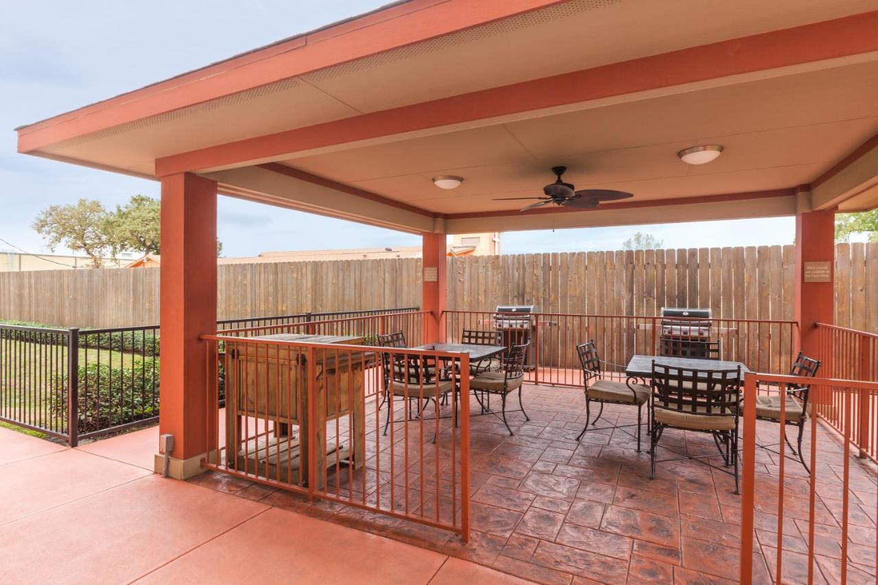 Candlewood Suites Houston I-10 East By Ihg Exterior foto